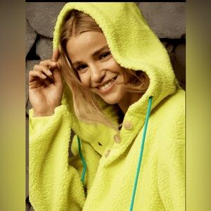 Sold Out NWT Anthropologie Porridge Quinn Sherpa Fleece Hoodie-Bright Green